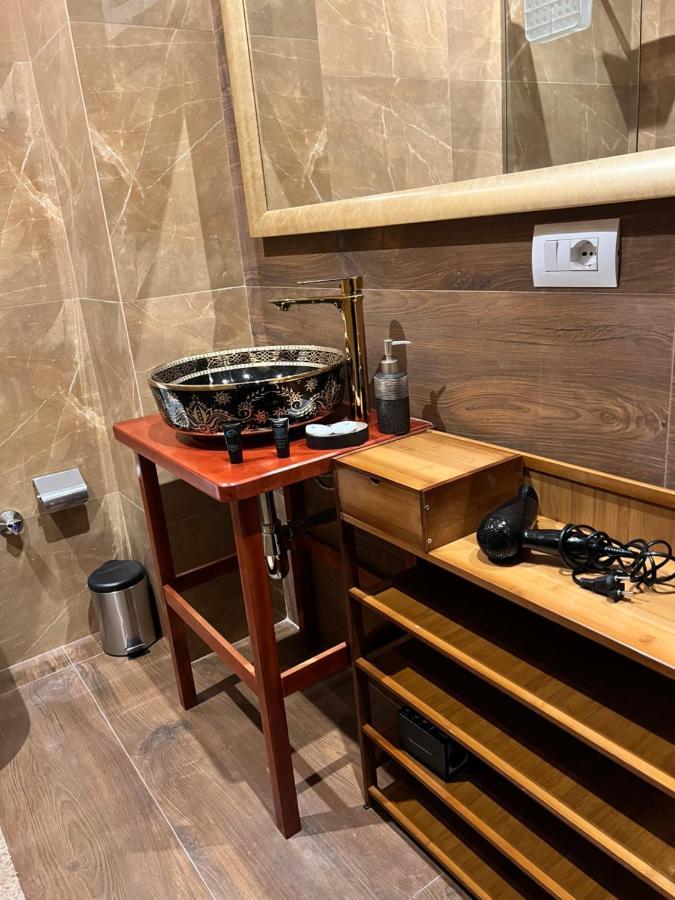 שקודר Amo'S Hotel מראה חיצוני תמונה