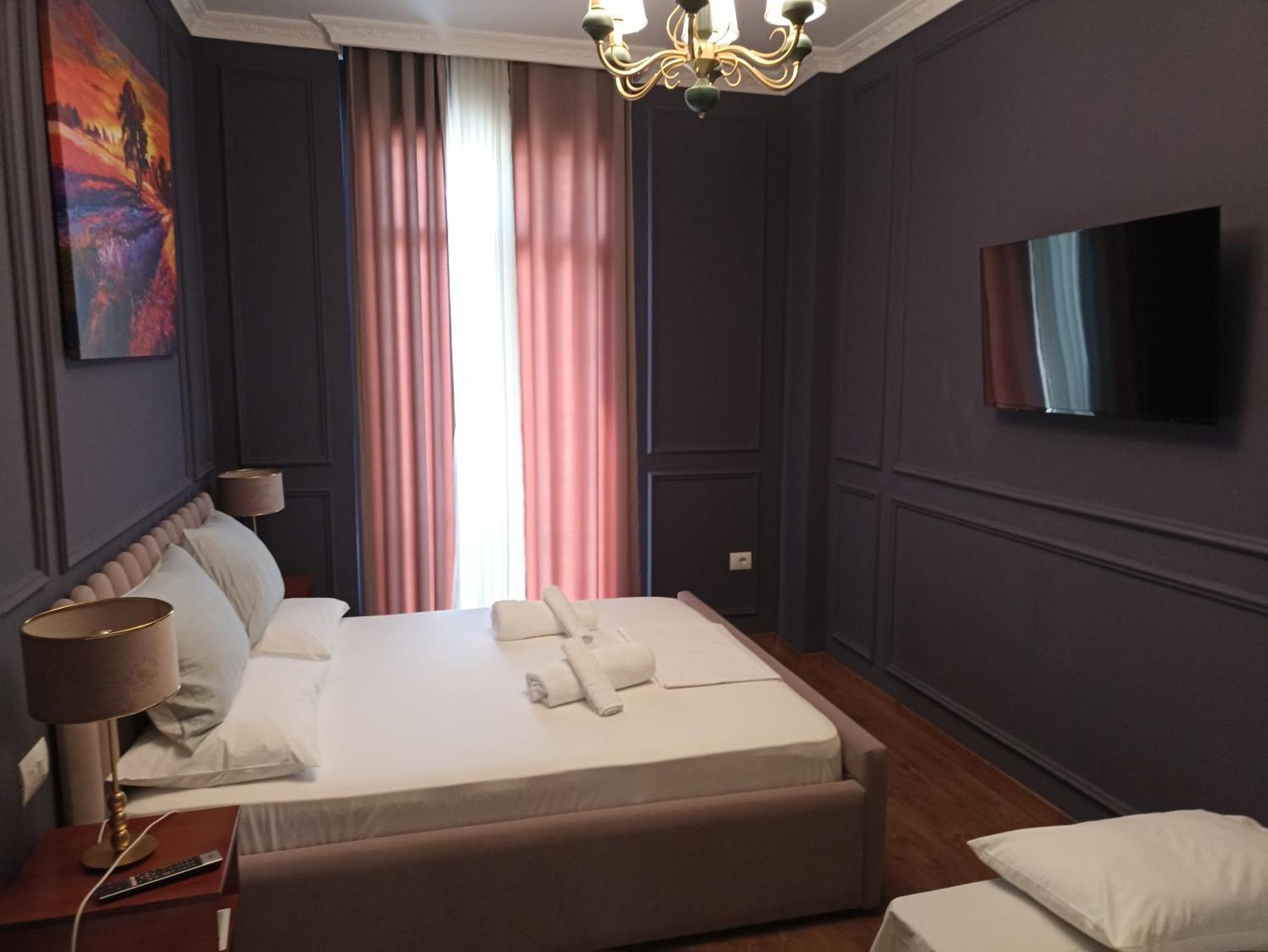 שקודר Amo'S Hotel מראה חיצוני תמונה